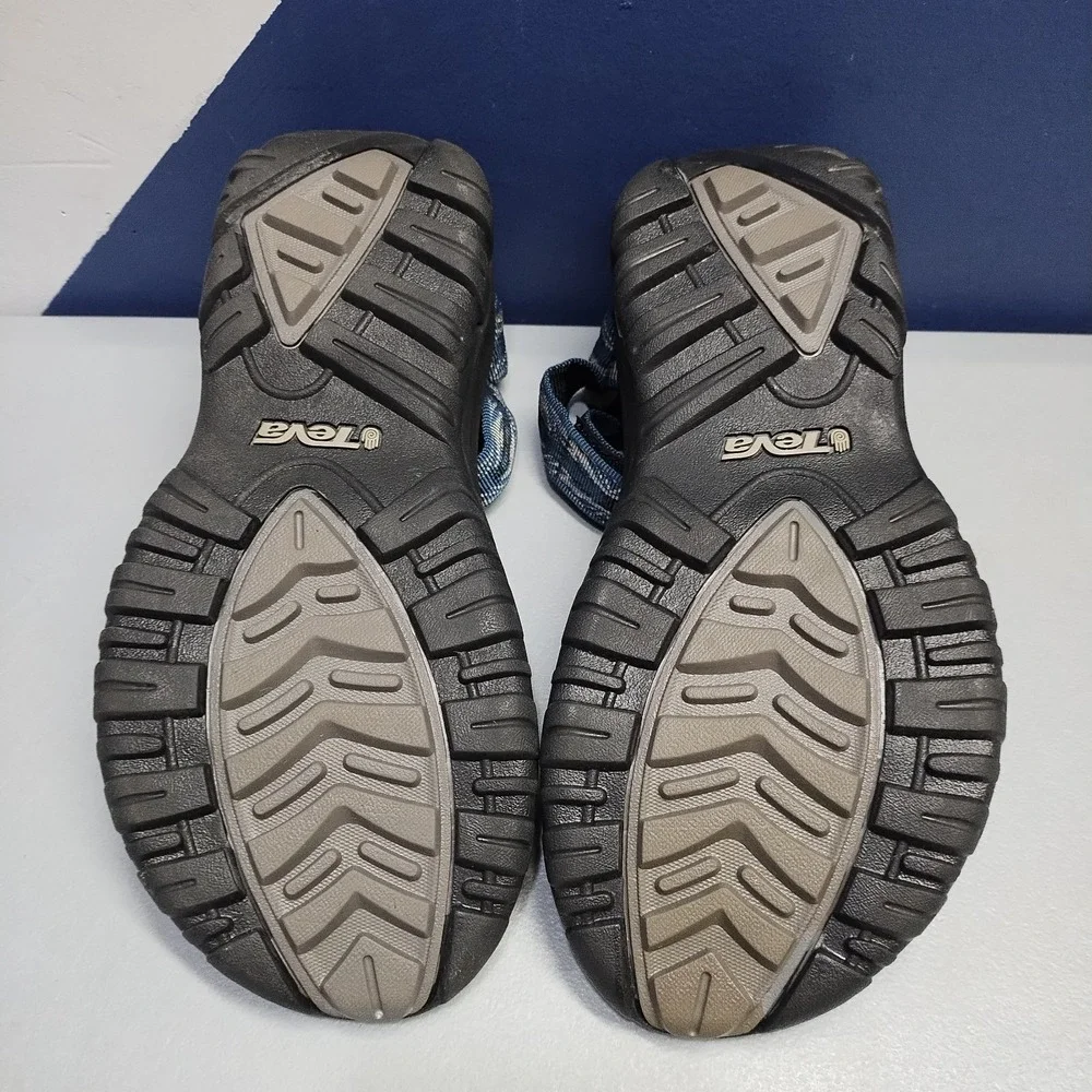 Teva Hurricane XLT2 Water Sport Sandals Mens 7 Multi Geometric Hook & Loop 4156